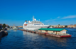 Why Is a Nile Dahabiya Cruise Ideal for Couples?