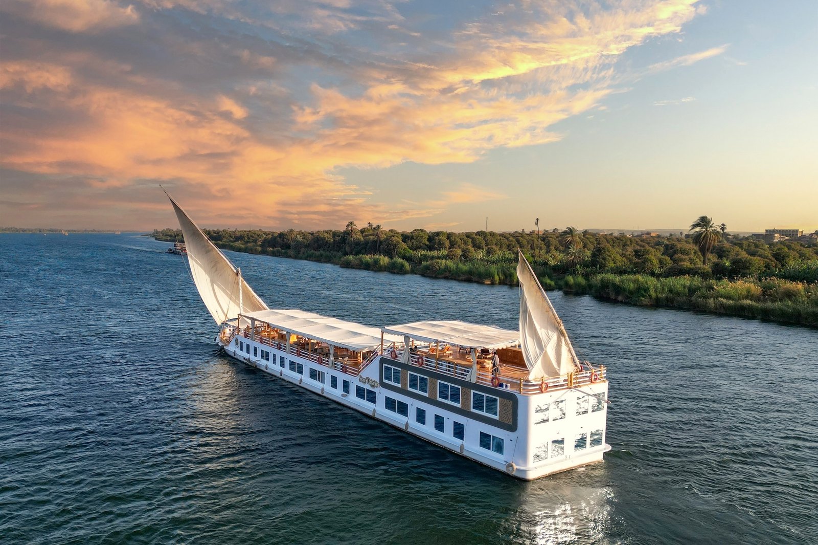 Dahabiya Cruise