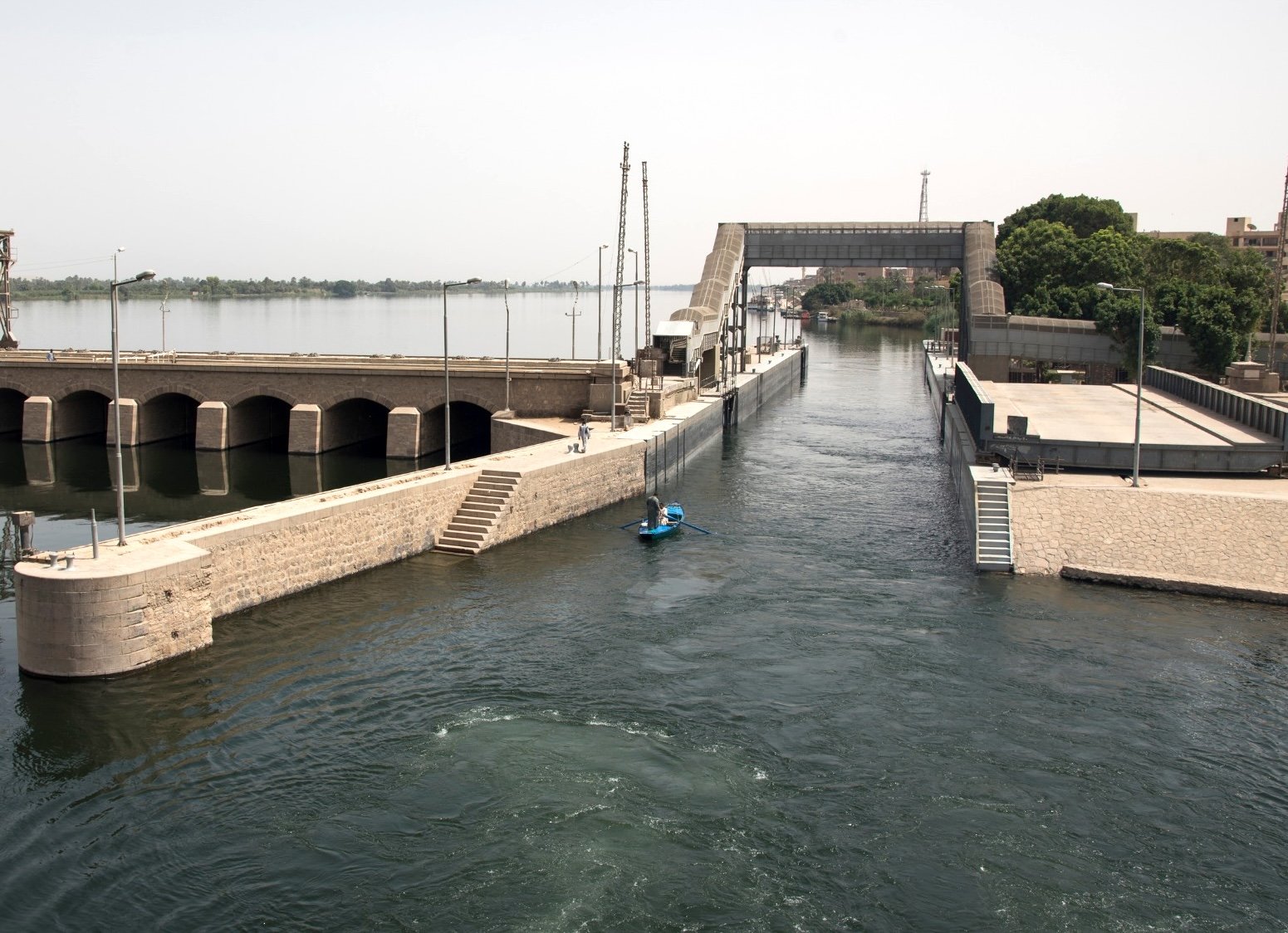 Dahabiya Cross the Esna Lock